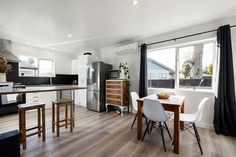 Photo of property in 115a Tennyson Street, Leamington, Cambridge, 3432