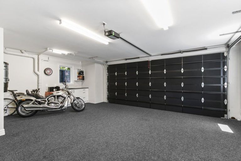 Photo of property in 61a Cashmere Avenue, Khandallah, Wellington, 6035