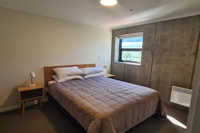 Photo of property in Frame Apartments, 604/111 Molesworth Street, Thorndon, Wellington, 6011