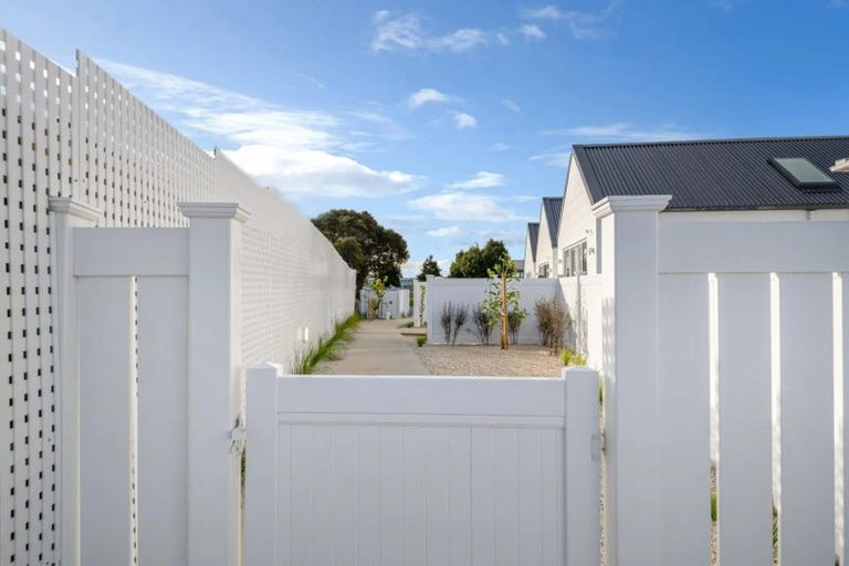 Photo of property in 9b Lappington Road, Otara, Auckland, 2023