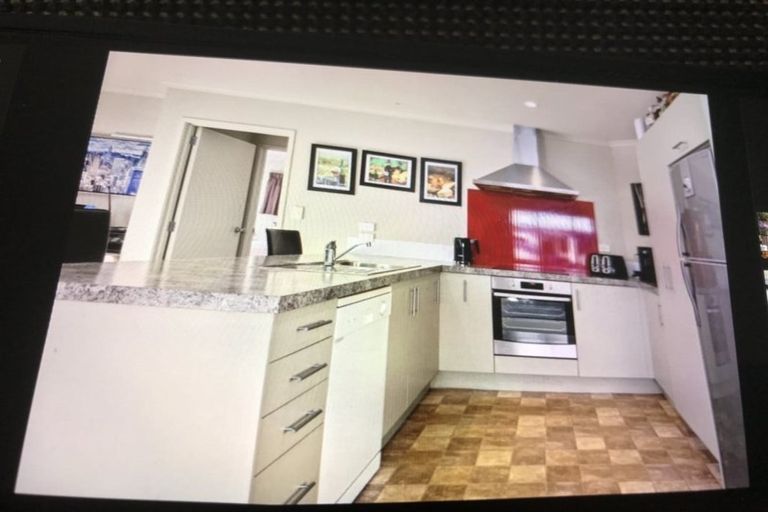 Photo of property in 46e Percy Road, Papamoa Beach, Papamoa, 3118