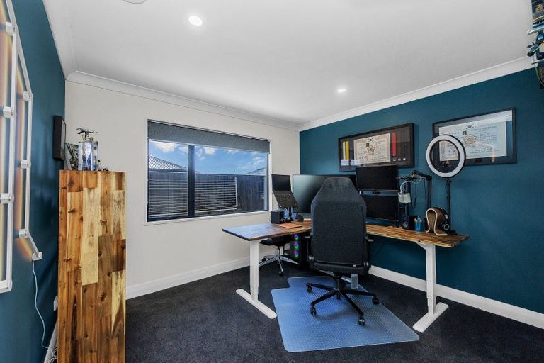 Photo of property in 116 Broadlands Drive, Rolleston, 7615