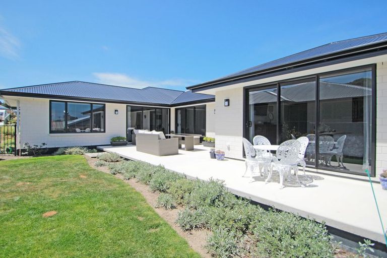 Photo of property in 7 Dove Place, Holmes Hill, Oamaru, 9401