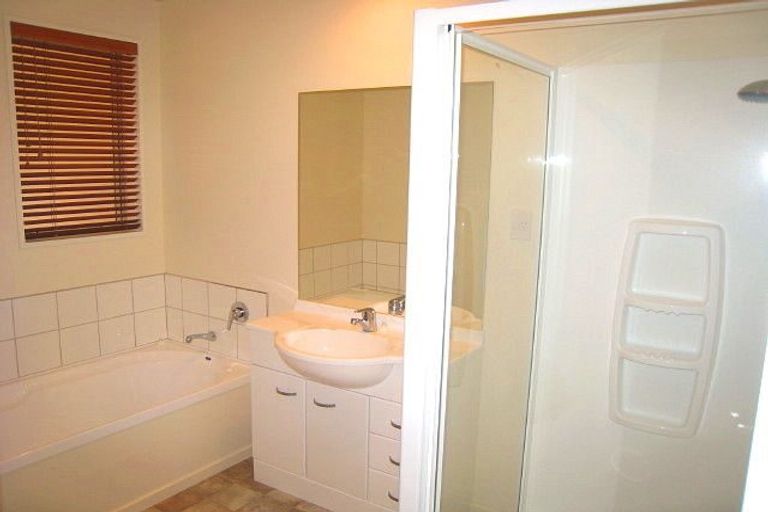 Photo of property in 122 Rolleston Drive, Rolleston, 7614