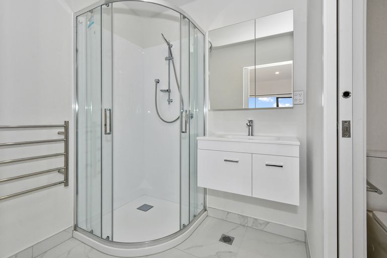 Photo of property in 4 Kaitiaki Drive, Clarks Beach, 2122