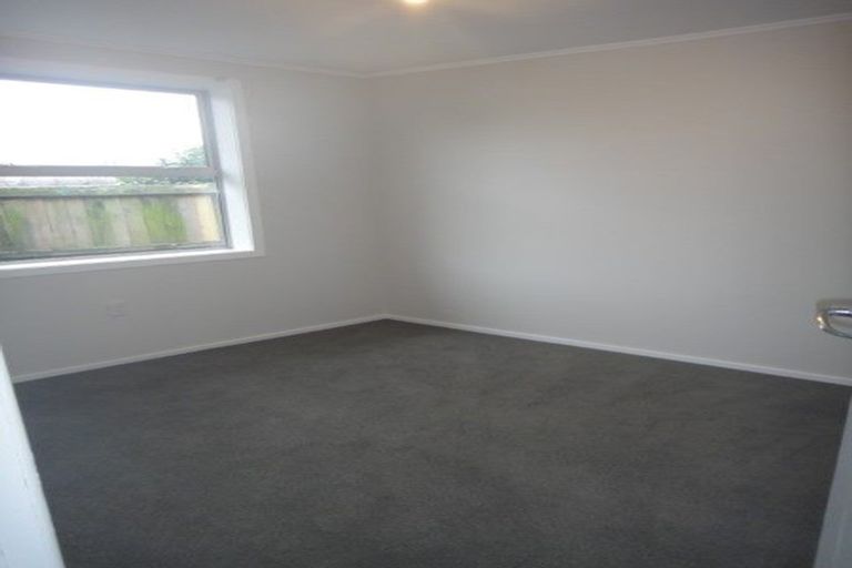 Photo of property in 2/85 Suva Street, Upper Riccarton, Christchurch, 8041