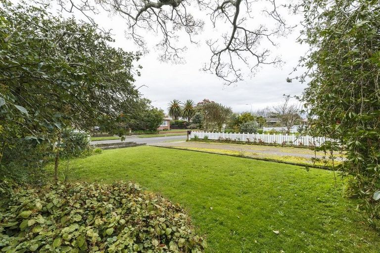 Photo of property in 44 Keeling Street, West End, Palmerston North, 4412