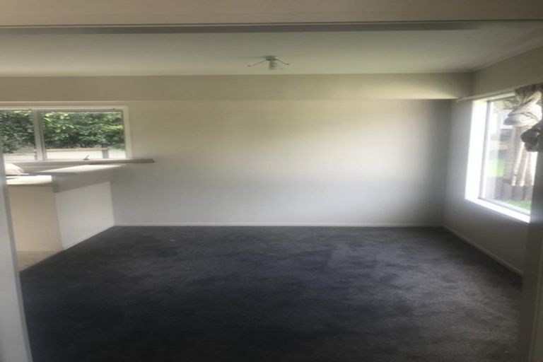 Photo of property in 9 Elmira Place, Browns Bay, Auckland, 0630
