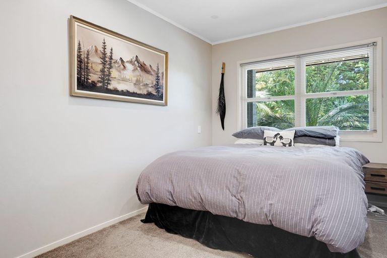 Photo of property in 42a Masterton Road, Rothesay Bay, Auckland, 0630