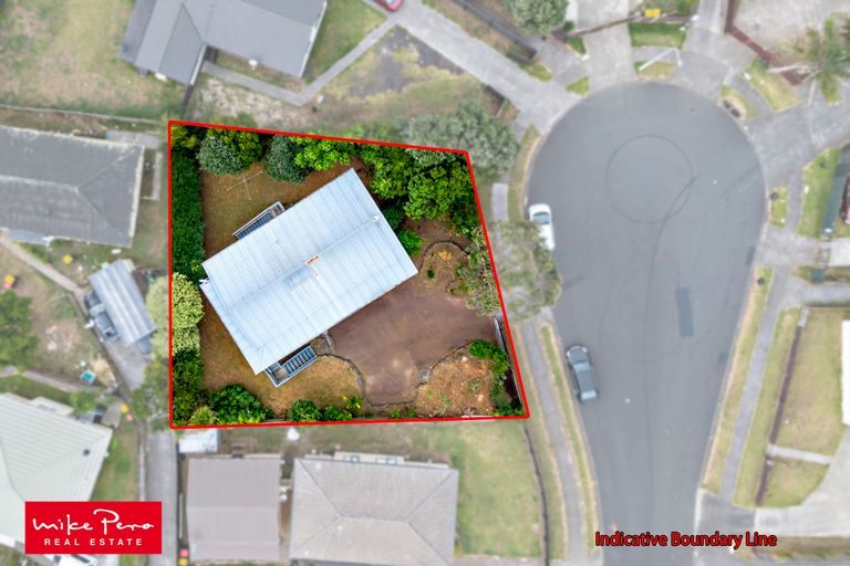 Photo of property in 20 Dungarvon Place, Clendon Park, Auckland, 2103