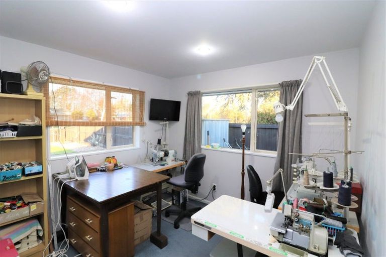 Photo of property in 18 Broad Street, Southbridge, 7602