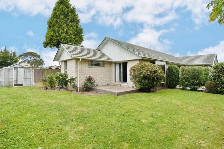 Photo of property in 93 Oakhampton Street, Hornby, Christchurch, 8042