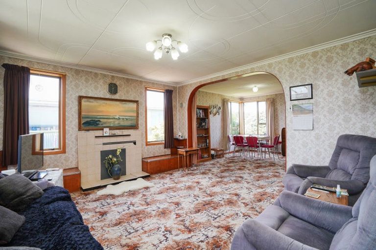 Photo of property in 52 Nichol Street, Heidelberg, Invercargill, 9812