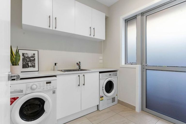 Photo of property in 284e Schnapper Rock Road, Schnapper Rock, Auckland, 0632