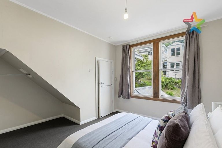 Photo of property in 25 Adams Terrace, Aro Valley, Wellington, 6021
