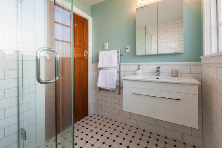 Photo of property in 51 Westholme Street, Strowan, Christchurch, 8052