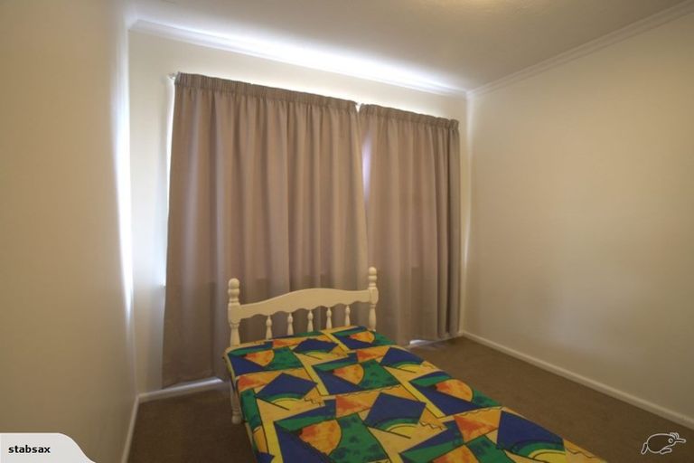 Photo of property in 4/7a Curletts Road, Sockburn, Christchurch, 8042