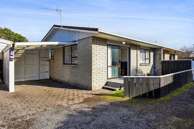 Photo of property in 82 Ngamotu Road, Spotswood, New Plymouth, 4310