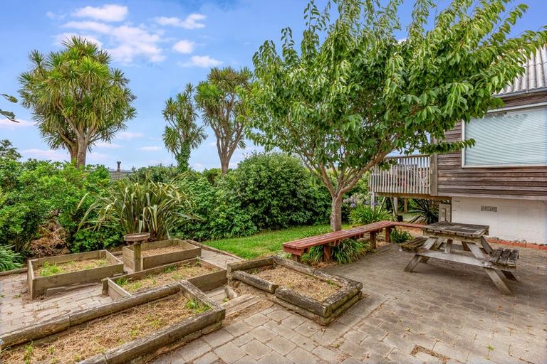 Photo of property in 7 Paua Place, Camborne, Porirua, 5026