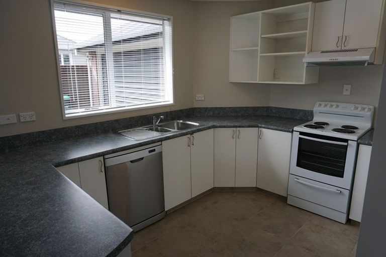 Photo of property in 155a Bower Avenue, New Brighton, Christchurch, 8083