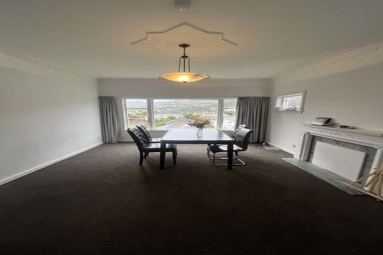 Photo of property in 17 Clutha Avenue, Khandallah, Wellington, 6035