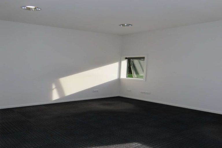 Photo of property in 184 Johns Road, Northwood, Christchurch, 8051