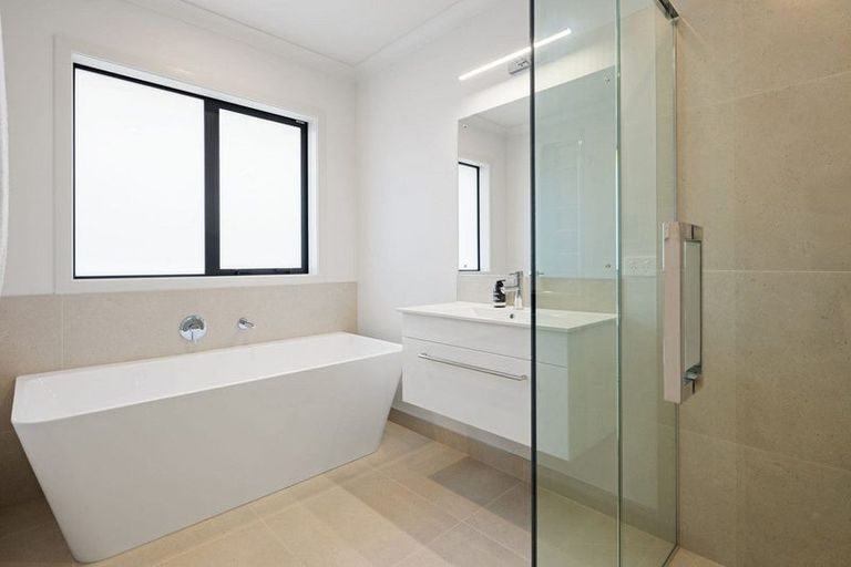 Photo of property in 44 Norfolk Drive, Cambridge, 3434