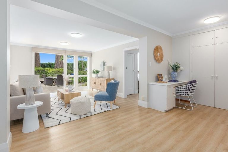 Photo of property in 89 Paremata Road, Paremata, Porirua, 5024