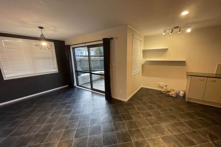 Photo of property in 28 Gem Street, Pukehangi, Rotorua, 3015