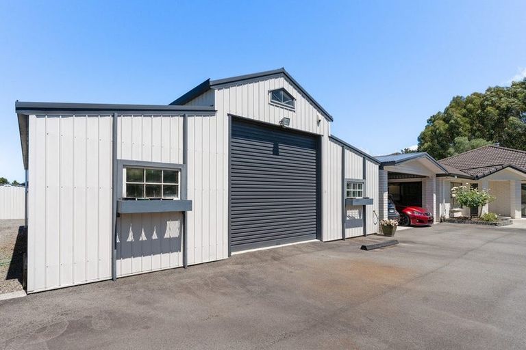 Photo of property in 7 The Glade, Carterton, 5713