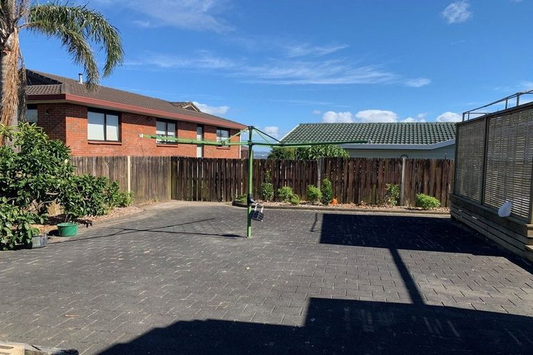 Photo of property in 3 Calluna Crescent, Totara Heights, Auckland, 2105