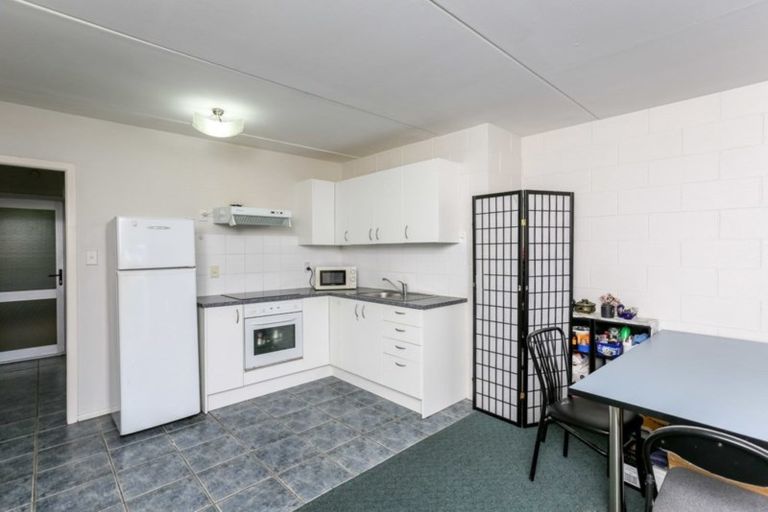 Photo of property in 57/8 Carrington Street, Lower Vogeltown, New Plymouth, 4310