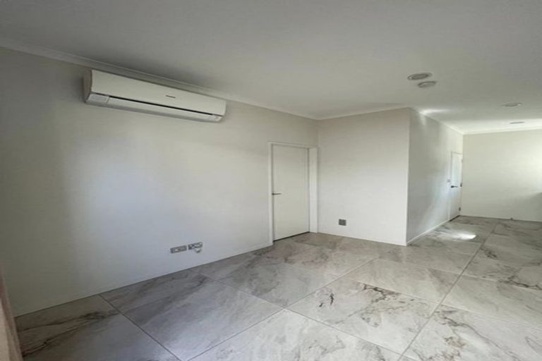 Photo of property in 10 Fong Road, Flat Bush, Auckland, 2019