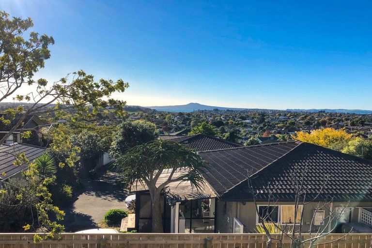Photo of property in 1/78 Highland Park Drive, Highland Park, Auckland, 2010