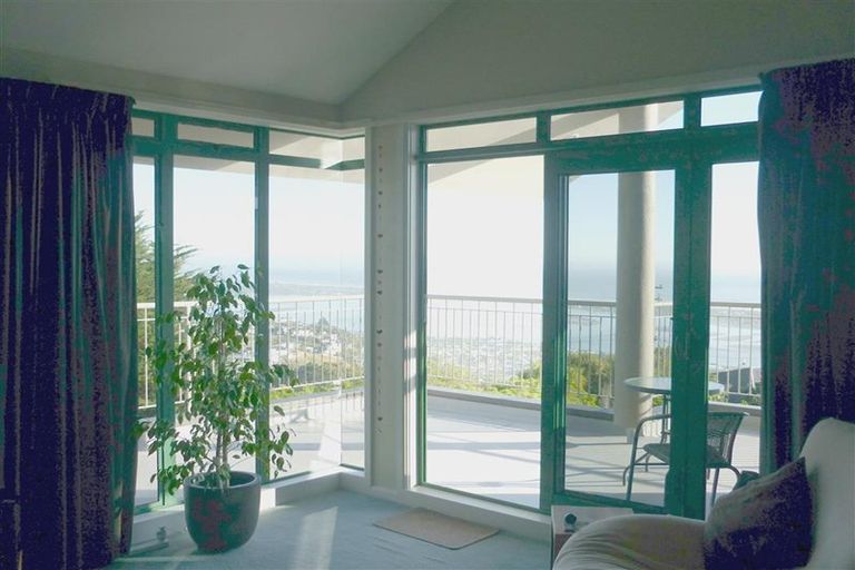 Photo of property in 141b Moncks Spur Road, Redcliffs, Christchurch, 8081