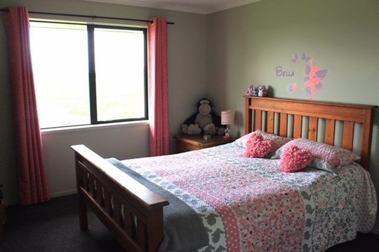 Photo of property in 195 Livingstone Road, Ngahinapouri, Hamilton, 3290