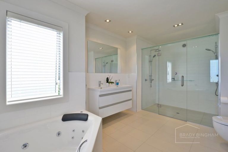 Photo of property in 23 Westwood Avenue, Greytown, 5712