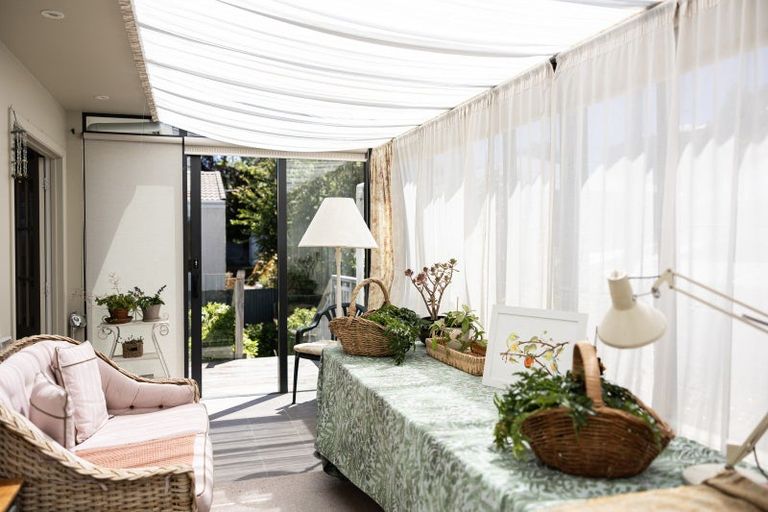 Photo of property in 6 Bruce Street, Roslyn, Dunedin, 9011