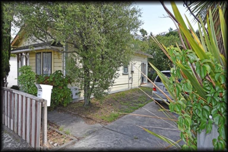 Photo of property in 151 Carlyle Street, Napier South, Napier, 4110