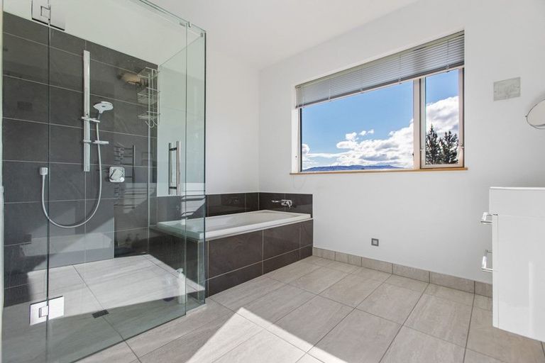 Photo of property in 272 Letts Gully Road, Letts Gully, Alexandra, 9393