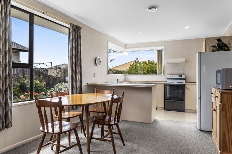 Photo of property in 39 Seadown Crescent, Amberley, 7410