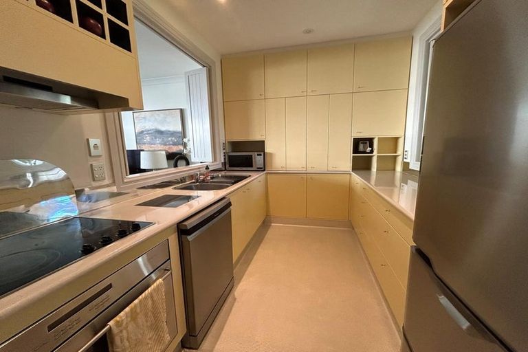 Photo of property in 154 Tinakori Road, Thorndon, Wellington, 6011