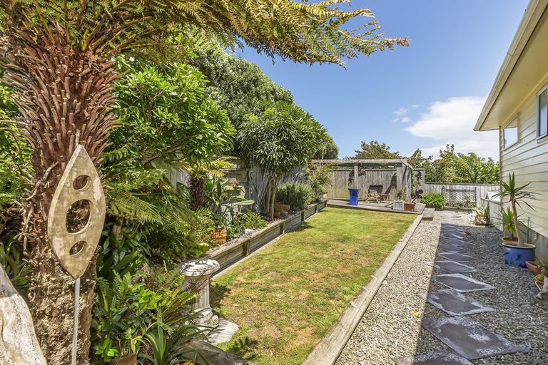 Photo of property in 8 Rothwell Street, Titahi Bay, Porirua, 5022