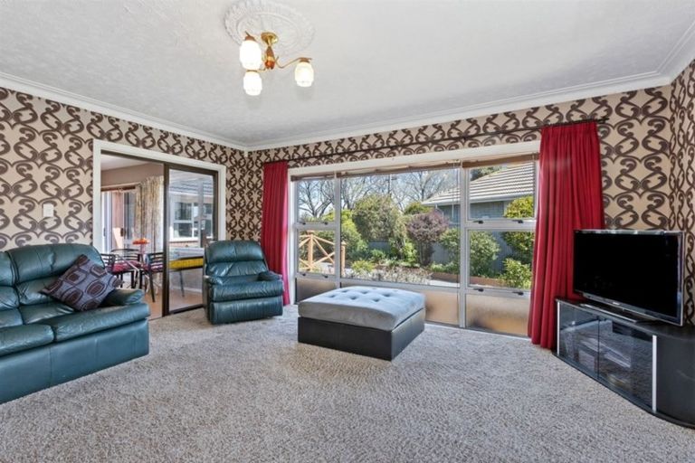 Photo of property in 427 Linwood Avenue, Bromley, Christchurch, 8062