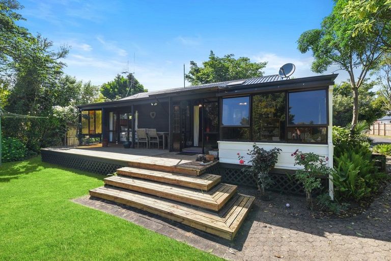 Photo of property in 26 Dalgliesh Avenue, Forest Lake, Hamilton, 3200