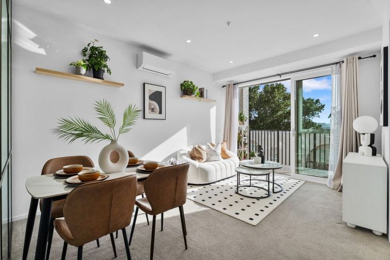 Photo of property in 1817a Great North Road, Avondale, Auckland, 1026