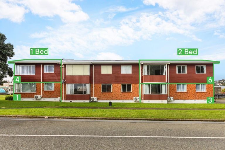 Photo of property in 1 Mana Avenue, Titahi Bay, Porirua, 5022