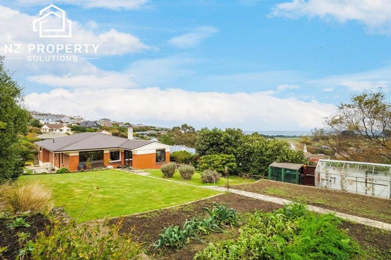Photo of property in 23 Chisholm Place, Tainui, Dunedin, 9013