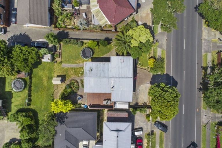 Photo of property in 54 Everglade Drive, Goodwood Heights, Auckland, 2105