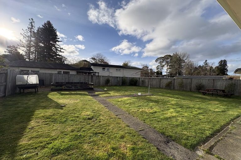 Photo of property in 59 Martin Street, Utuhina, Rotorua, 3015